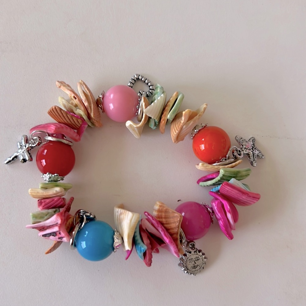 New Colorful Shell, Bead & Charm Bracelet